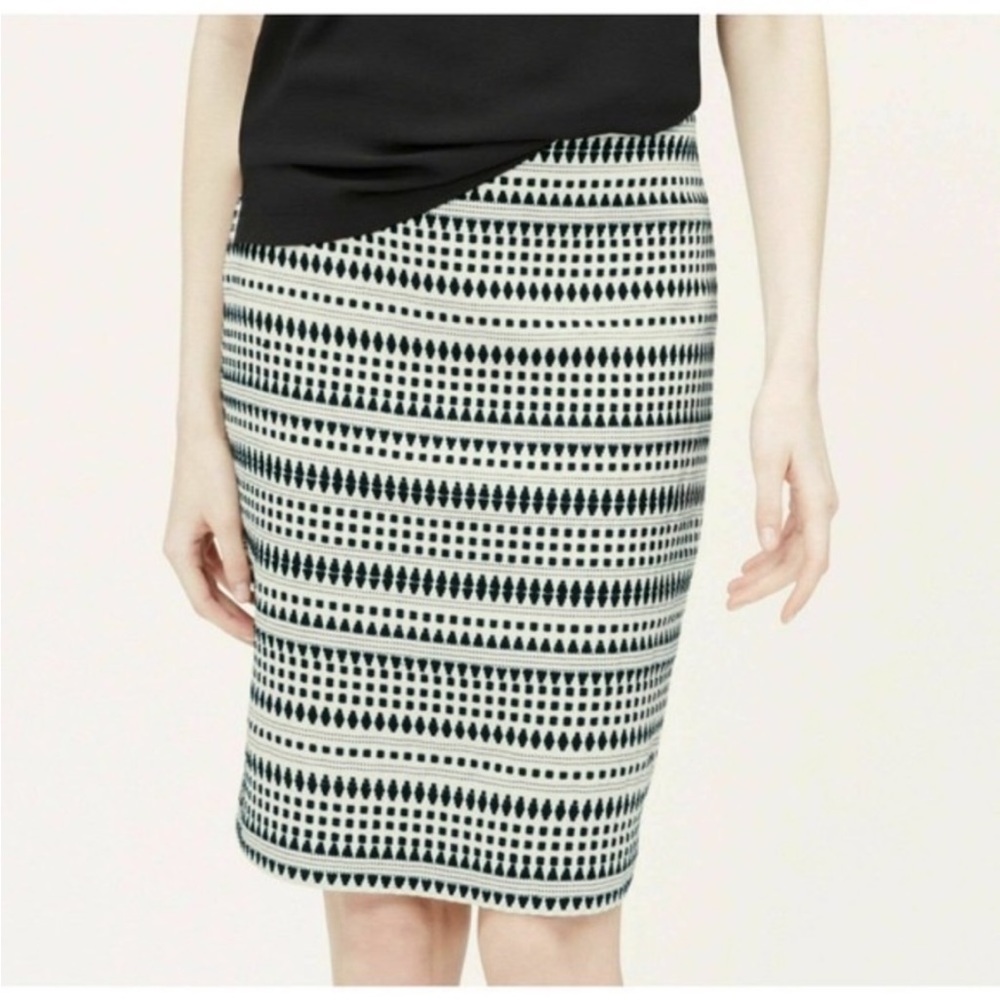 GUC LOFT jacquard high waist skirt size 6